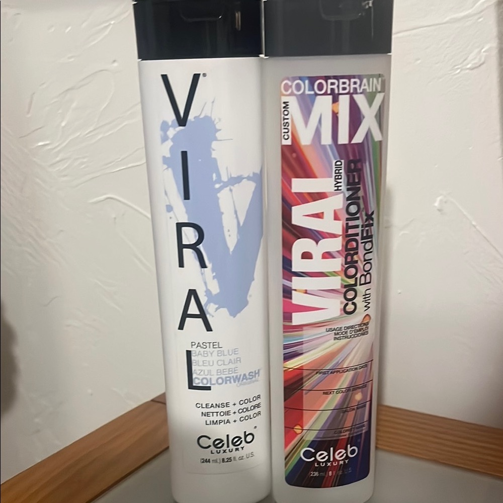 Celeb Luxury Viral Colorwash + Mixing Bottle